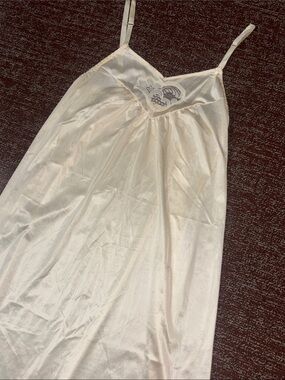 Mary Jane vintage nylon slip dress midi length flowy nighty delicate lace cream